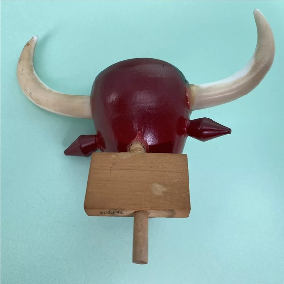 Vintage Salt And Pepper Shakers Wooden Folk Art Style Oxen Cattle Steer Japan - Picture 9 of 12